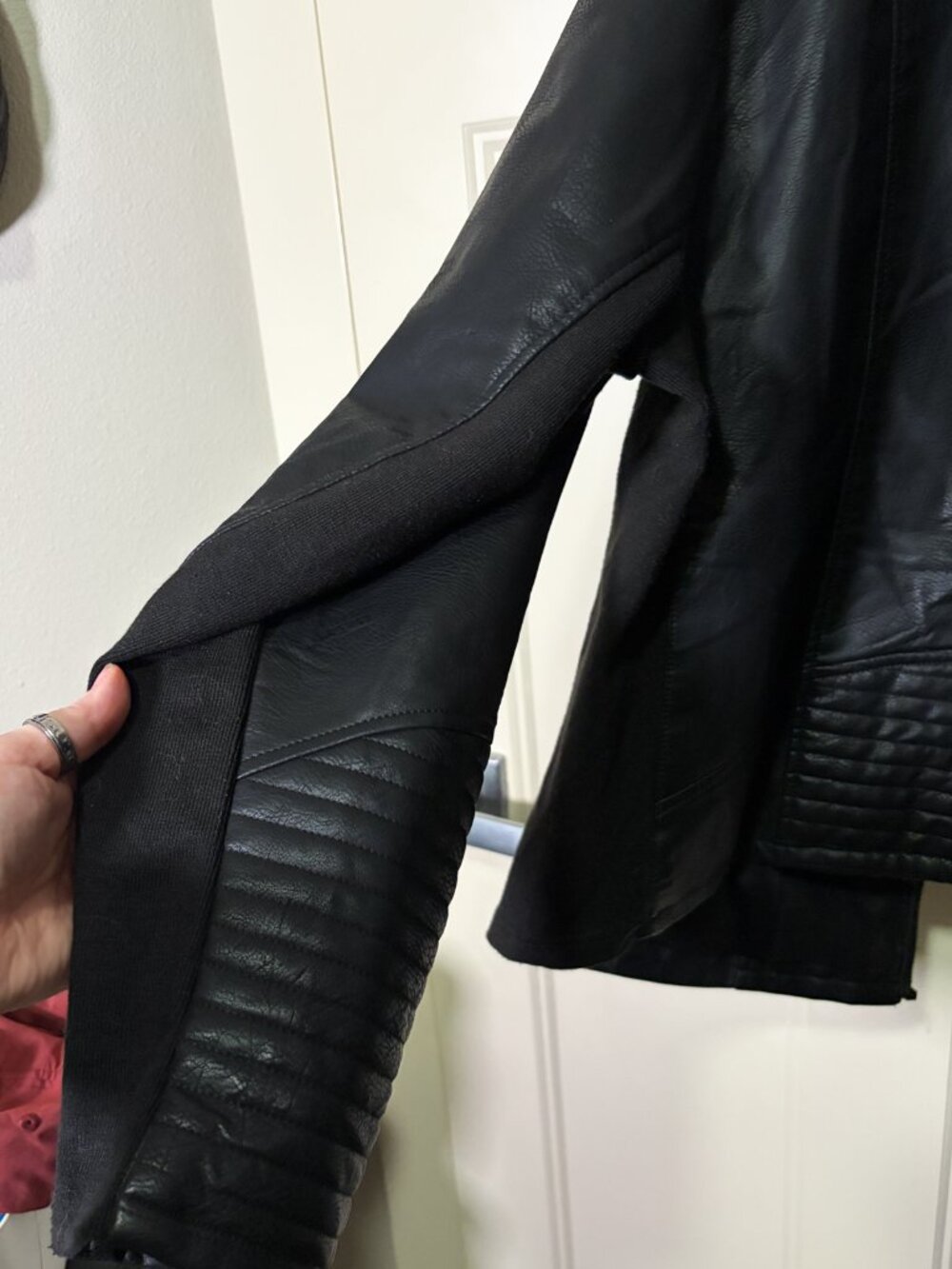NWOT Torrid 2 (2X) Black Faux Leather Moto Collarless Jacket - Picture 6 of 12